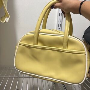 Yellow Shoulder bag / Future Collective